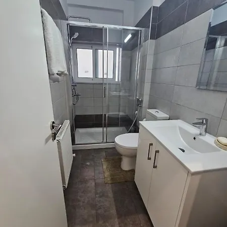 3 Bedroom Vila *