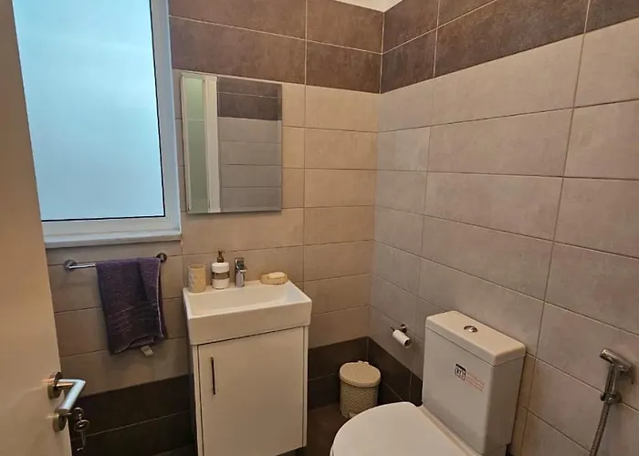 Βίλα 3 Bedroom Βορόκλινη