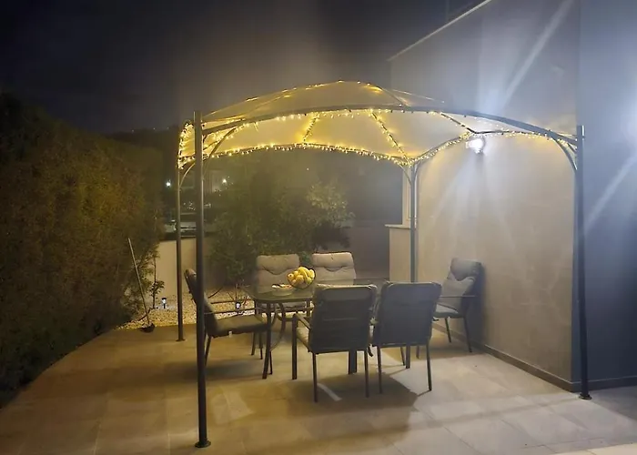 3 Bedroom Βίλα *